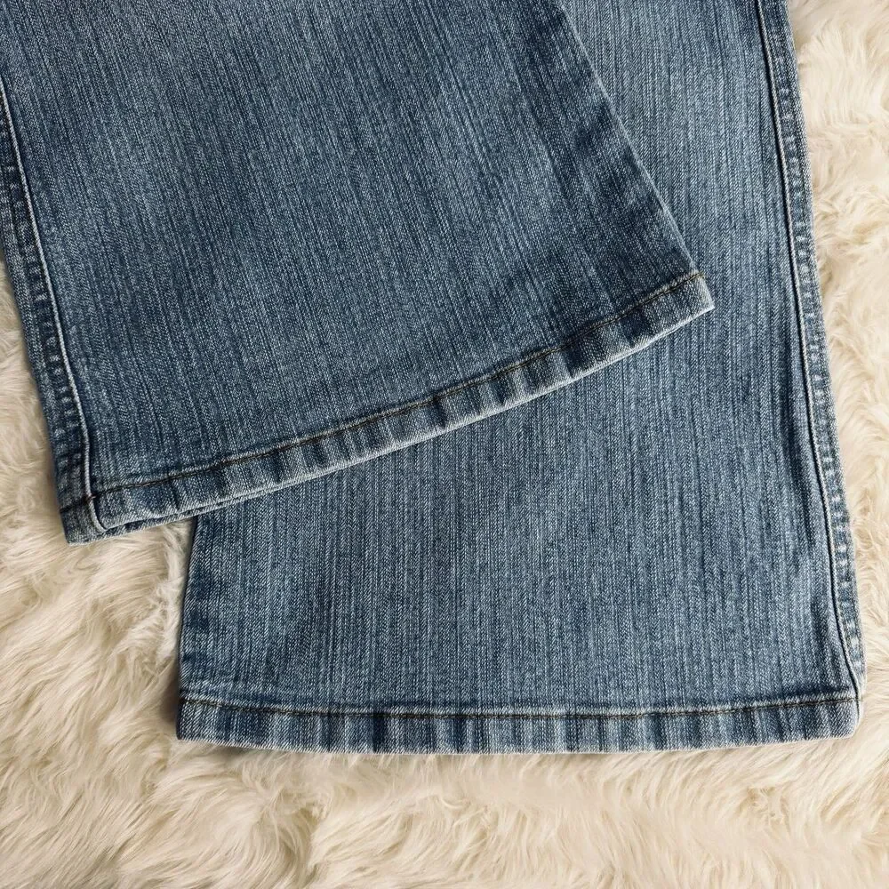 Y2K Glo Flared Jeans 15 Short (34x28) Light Wash Blue Denim Juniors